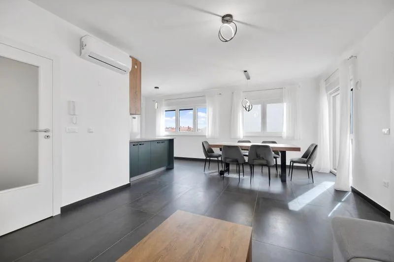 Listing Ad Image